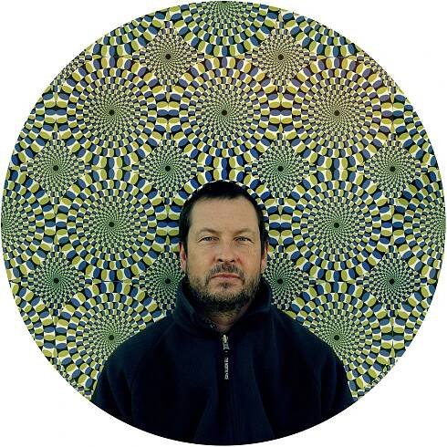 File:Oliver Mark - Lars von Trier, Copenhagen 2003.jpg - Wikimedia Commons