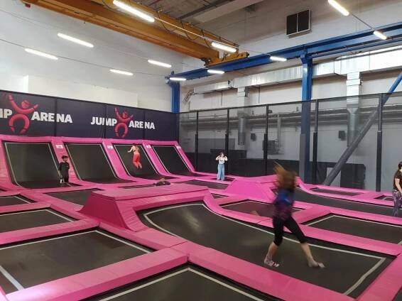 Základní škola Bedřicha Hrozného | 6.B - JumpPark Praha