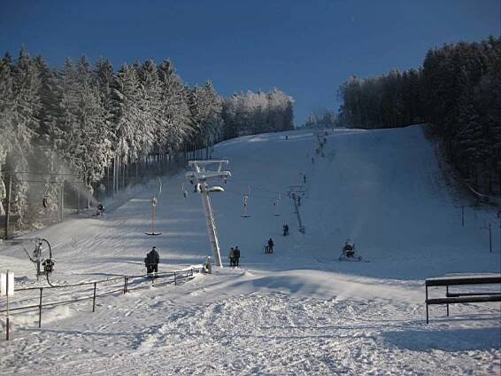 Ski areál Hlinsko - informace a mapa
