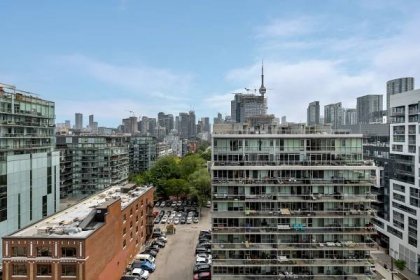2-Storey Penthouse Loft In King West | Ashley Lo | Toronto Real Estate Broker | Real Estate Solutions 