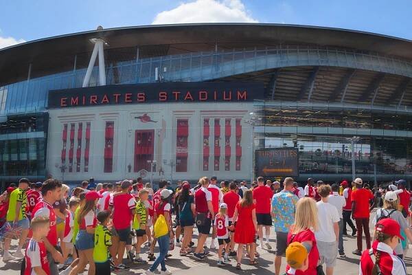 Arsenal FC vs Olympique Lyon - fotogalerie – Sportsen.cz