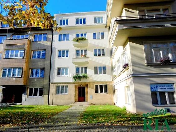 Pronájem bytu 2+kk 52 m², nám. T.G.Masaryka, Poděbrady