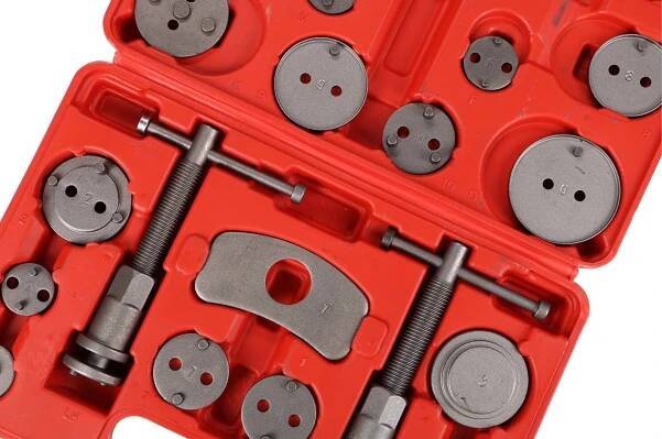 Stlačovák brzdových pístů MECHANIC BRAKE SET 22, sada 22ks SIXTOL