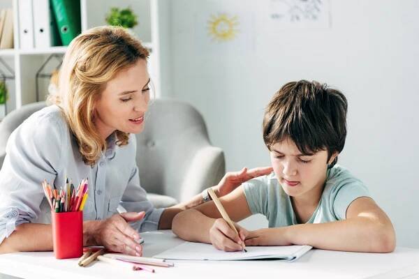 Dyslexie a dysgrafie: Jaký je mezi nimi rozdíl a proč je důležité je včas řešit