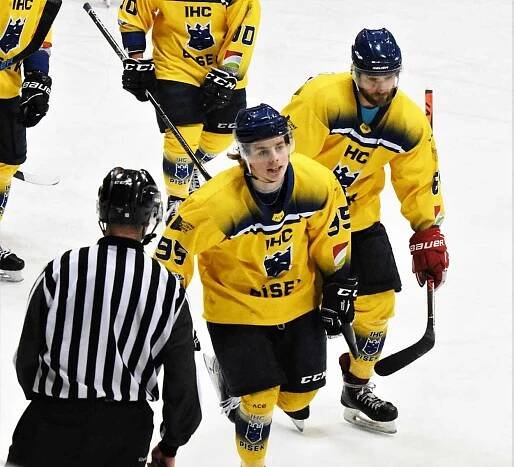 II. liga ledního hokeje: IHC Králové Písek - HC Klatovy 4:5.