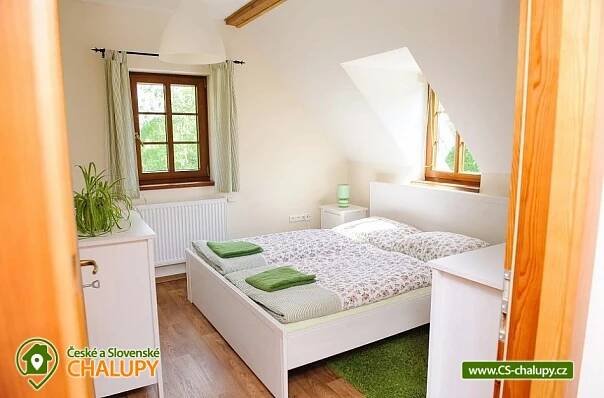 Chalupa s bazénem - Ranč Malevil - Heřmanice (10C-116): CS chalupy, pronájem chaty a chalupy