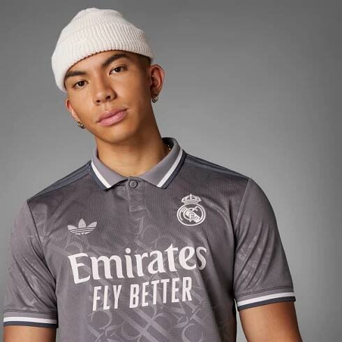 Třetí dres Real Madrid 24/25