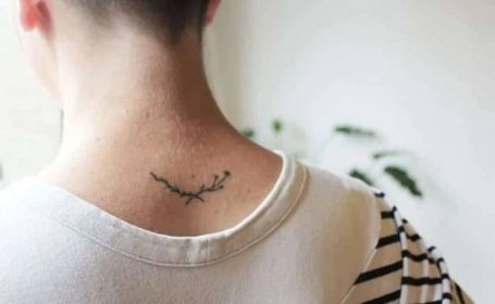 Minimalistické tetování pro muže