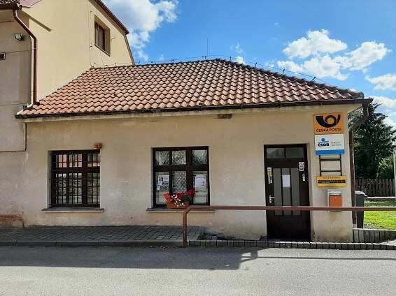Pošta Louňovice pod Blaníkem foto 2