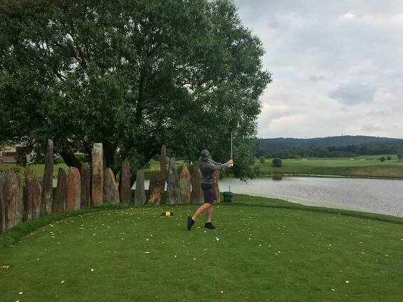 Kubův golfový švih přinesl nadaci 36 073 Kč | Nadace Jakuba Voráčka