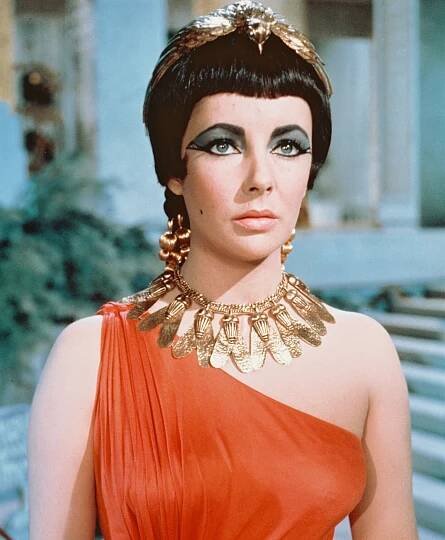 ‘Cleopatra’ May Be 60, but the Jewelry Never Gets Old