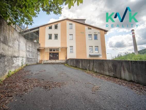 Výrobní hala, sklady, administrativní budova, pozemky, 17.033 m2, Nejdek ul. Karlovarská | Reality.iDNES.cz 