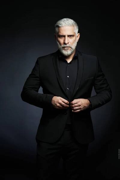Sebastian Cavazza