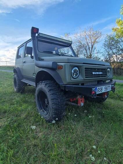 Suzuki Samurai - Rakovník