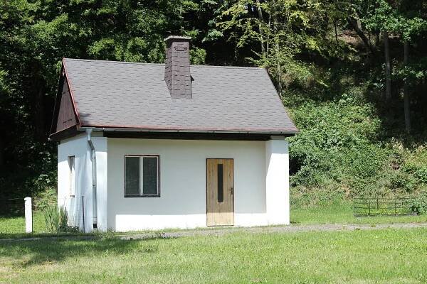 Soubor:Heřmanice (okres Liberec), objekt zastávky Heřmanice (1).jpg – Wikipedie