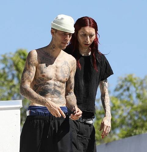 Takhle si mrňavý Jack hoví na tátovi! Justin Bieber výjimečně sdílel rozkošnou fotku se synem