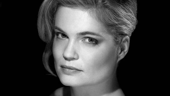 Francouzská herečka s nejširší čelistí je dcerou božské Romy Schneider