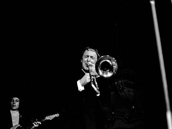 Umrel Chris Barber - legendárny nestor britskej hudobnej scény. Rest in peace!