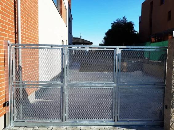 Vjezdové brány | BVP Zbyněk Urban