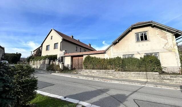 Prodej dvougeneračního RD s hospodářskými budovami v Makově u Litomyšle | Reality.iDNES.cz 