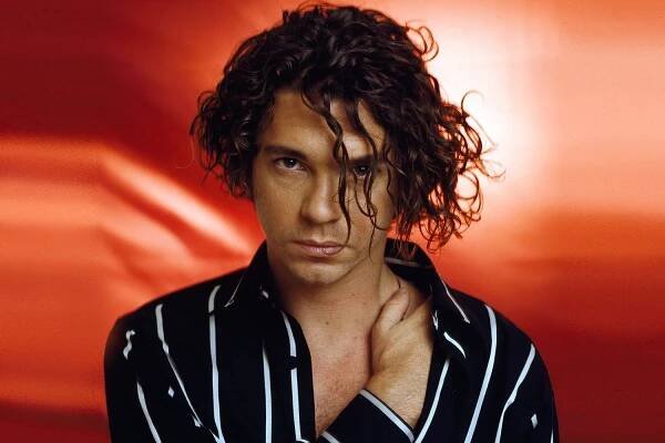 18 Extraordinary Facts About Michael Hutchence
