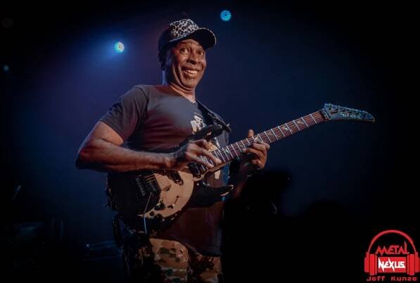 EXTREME & LIVING COLOUR Shred Minnesota [Review & Photo Gallery] - Metal Nexus