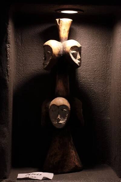 Ve Vizovicích otevřeli unikátní muzeum, mizející africké kultury Tjiwara