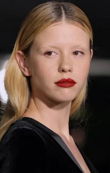 Celebrity Red Carpet Makeup in Los Angeles & New York — Fiona Stiles