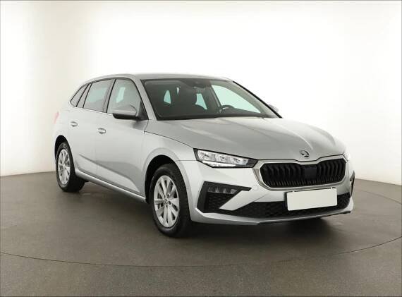 Škoda Scala 2024, 1.0 TSI, 28 575 km Hatchback, Manual, Benzín na prodej