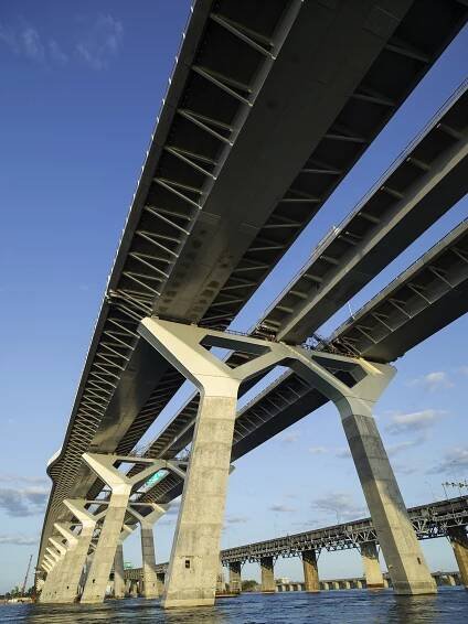 Champlain Bridge