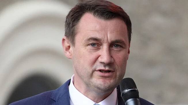 Soud osvobodil hejtmana a dalších 11 obžalovaných v korupční kauze