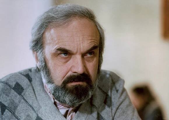 Učitel, který vyměnil žáky za diváky. Zdeněk Svěrák slaví 88 let