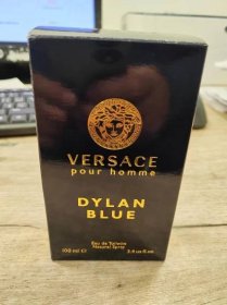 Versace Dylan Blue Pour Homme M EDT 100ml - Parfémy