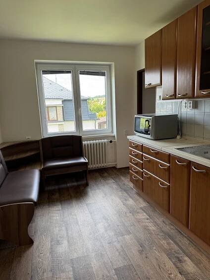 Pronájem bytu 3+1 70 m² Mirošovice | Reality.iDNES.cz 