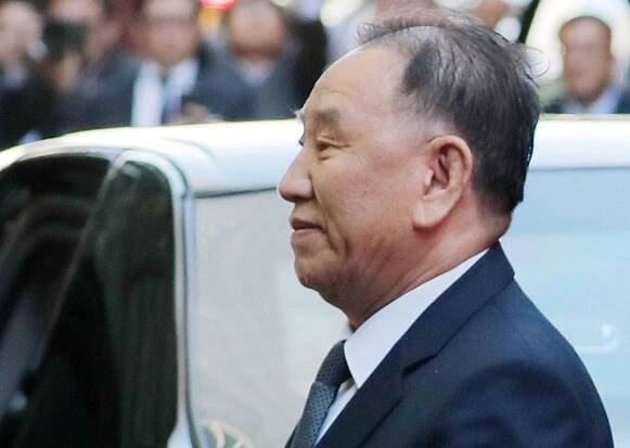 Začínal jako bodyguard, vyšplhal až do vedení KLDR. Pro Trumpa je Kimův rozvědčík klíčovou spojkou