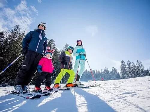 Skiareál Lipno zahajuje zimní sezónu se spoustou revolučních novinek