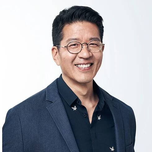 Global Leadership | ABOUT US | Shiseido Company