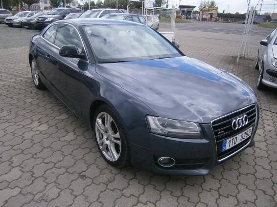 Audi A5 2.7TDi 140kw,automat,kůže