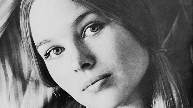 Bojovala Michelle Phillips banánem proti playbacku? Ale kdepak