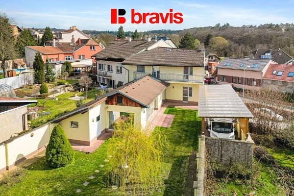 Prodej rodinného domu 5+kk, ulice Blanenská, Brno - Jehnice, garáž, zahrada, krytý bazén - BRAVIS REALITY, s.r.o.