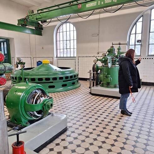 Hradec Králové - Hučák - vodní elektrárna - Oficiální stránky obce Kladruby nad Labem