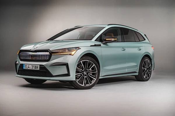 Velký přehled cen a dojezdů! Kolik ujedou a kolik stojí elektromobily na českém trhu?