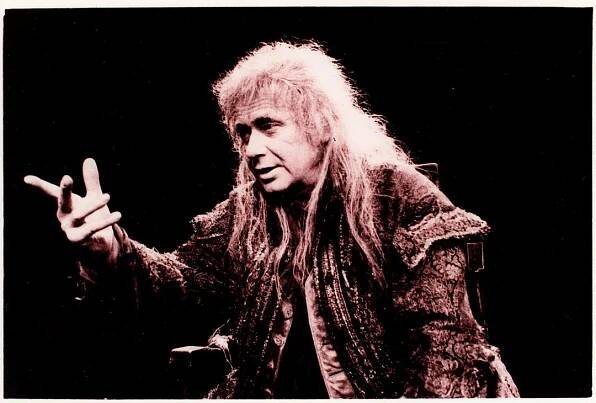 Janusz Gajos ::: Osoby ::: Encyklopedia teatru polskiego