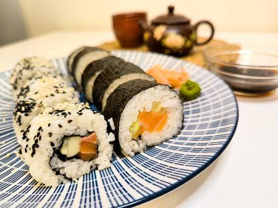 Jak připravit sushi krok za krokem - s obrázky i videem - Recepty ze sapy