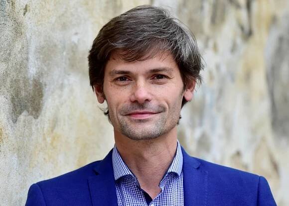 Prezidentské volby a účty: To jsou miliony, nadávky i buddha. Kdy hrozí kandidátům pokuta?