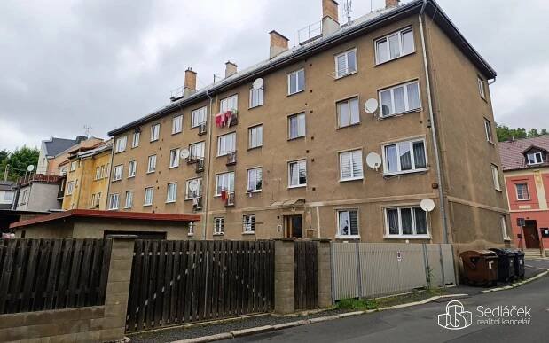 Prodej byt 2+1 - Bratří Čapků, Nejdek, 57 m2