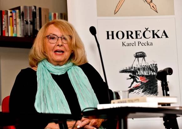 Křest knih Karla Pecky v Knihovně Václava Havla | Praha 1