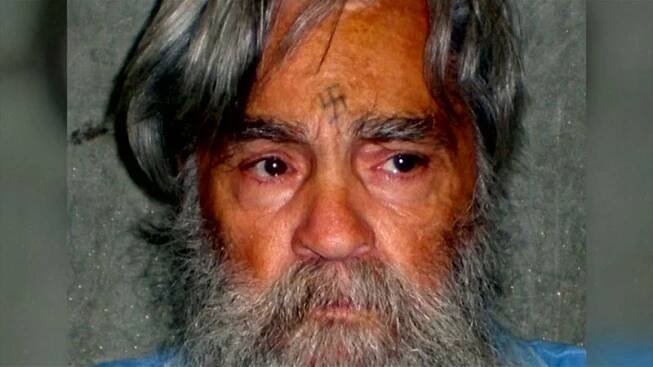 Zemřel vrah Charles Manson