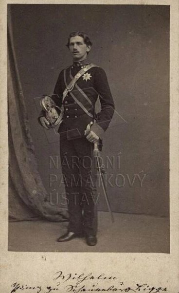 Prince William of Schaumburg-Lippe - Wikipedia