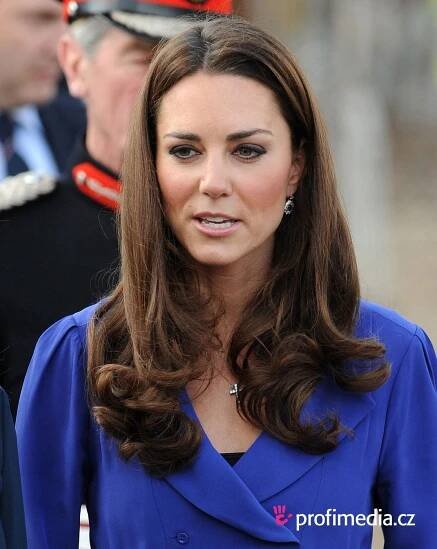 Kate Middleton - celebrity účes - HappyHair